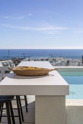 Foto 2 de Piso en venta en El Higuerón de 3 habitaciones con terraza y piscina