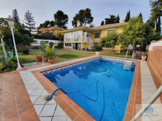 Foto 1 de Venta de chalet en Campo de Mijas de 6 habitaciones con terraza y piscina