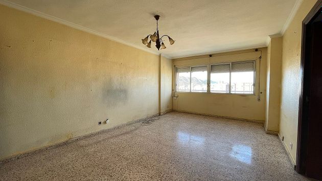 Foto 2 de Piso en venta en calle Ribera de San Javier de 3 habitaciones con calefacción y ascensor