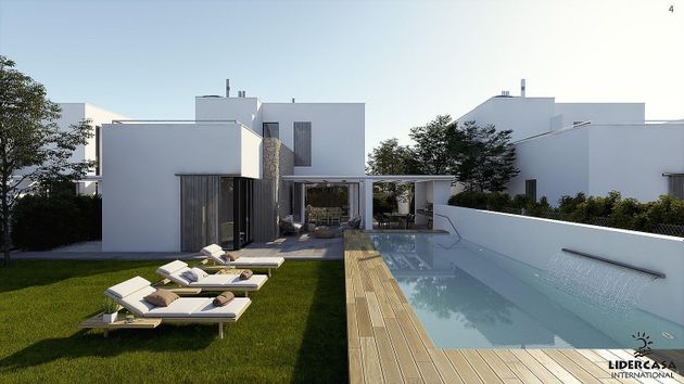 Foto 1 de Casa en venda a Dehesa de Campoamor - La Regia - Aguamarina de 4 habitacions amb terrassa i piscina
