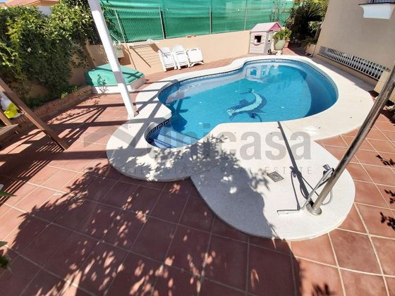 Foto 2 de Venta de casa en Puerto de la Torre - Atabal de 5 habitaciones con terraza y piscina