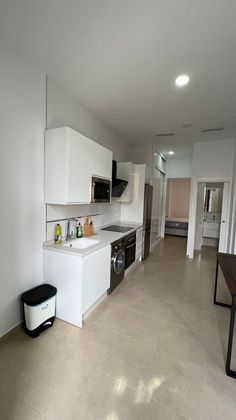 Foto 1 de Piso en alquiler en Melilla de 1 habitación con terraza y muebles