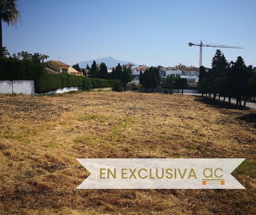 Foto 1 de Venta de terreno en Paraíso - Atalaya- Benamara de 1308 m²