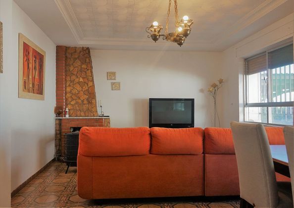 Foto 2 de Casa adossada en venda a calle Diseminado Diseminados de 7 habitacions amb terrassa i garatge