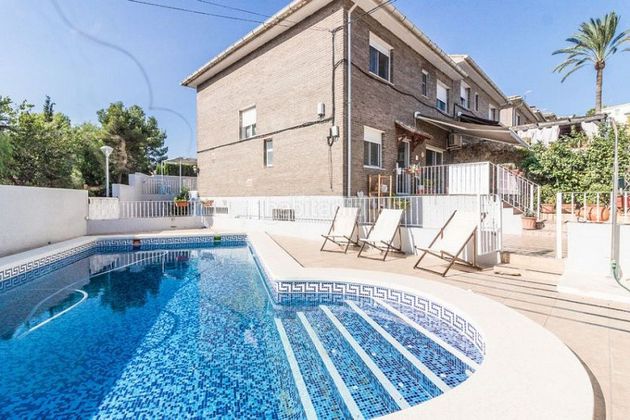 Foto 1 de Xalet en venda a Catadau de 5 habitacions amb terrassa i piscina