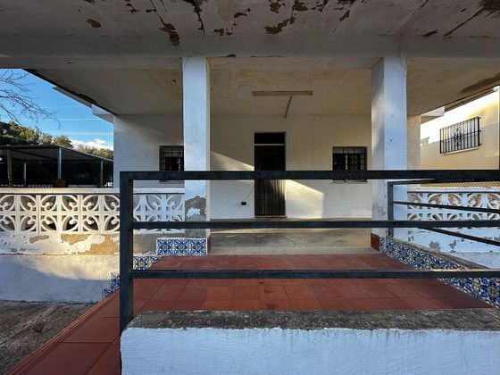 Foto 2 de Chalet en venta en Guadassuar de 3 habitaciones con terraza y piscina