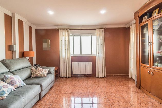 Foto 2 de Pis en venda a Corbera de 3 habitacions amb garatge i balcó