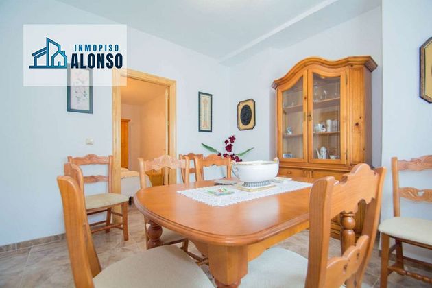 Foto 2 de Casa adossada en venda a Sorvilán de 2 habitacions i 70 m²