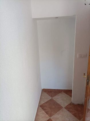 Foto 2 de Venta de piso en calle Escribano Valderas de 3 habitaciones con ascensor