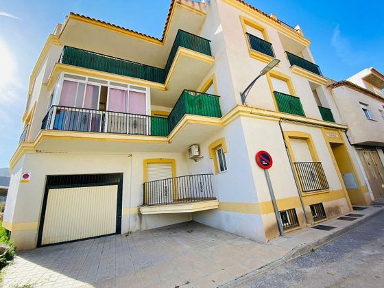 Foto 1 de Pis en venda a Vélez de Benaudalla de 2 habitacions amb terrassa i piscina