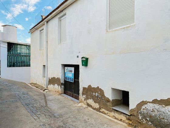 Foto 1 de Casa en venda a calle Cordoba de 8 habitacions amb terrassa