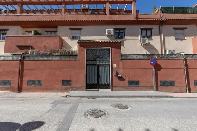 Foto 2 de Ático en venta en calle Fray Bartolome de Las Cas de 2 habitaciones con terraza y garaje