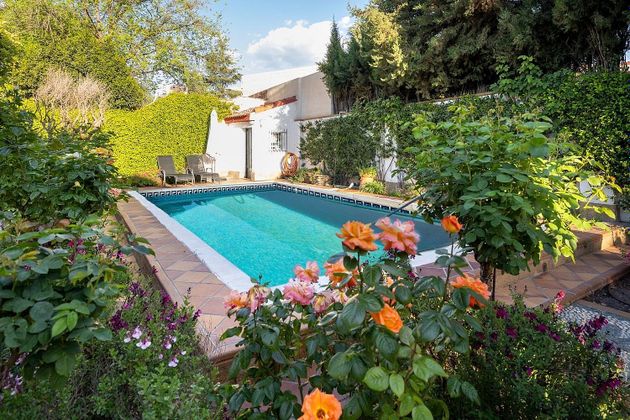Foto 1 de Chalet en venta en Pedanías de Granada de 4 habitaciones con terraza y piscina