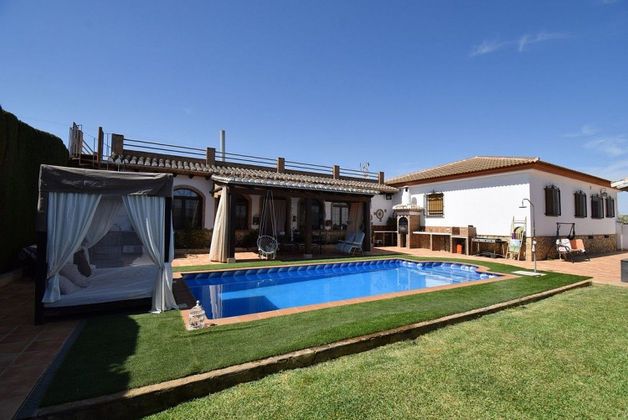 Foto 1 de Casa rural en venda a calle El Turro de 3 habitacions amb piscina i garatge