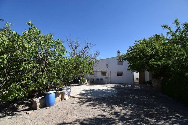 Foto 1 de Casa rural en venda a carretera De Priego de 4 habitacions amb piscina i garatge