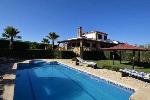 Foto 1 de Casa rural en venda a Moraleda de Zafayona de 3 habitacions amb terrassa i piscina
