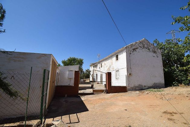 Foto 1 de Casa rural en venda a Algarinejo de 4 habitacions amb terrassa i piscina