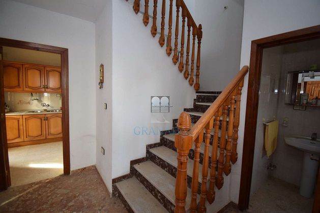 Foto 2 de Casa en venda a calle Argentina de 3 habitacions amb garatge