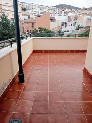 Foto 1 de Piso en venta en Casabermeja de 3 habitaciones con terraza y garaje