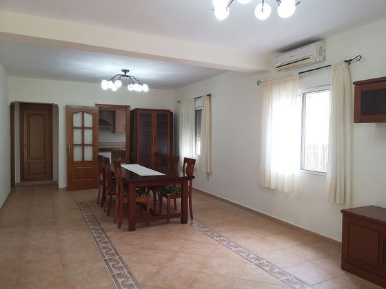Foto 2 de Casa en lloguer a Benajarafe – Almayate de 2 habitacions amb terrassa i mobles