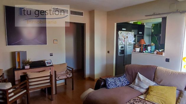 Foto 2 de Àtic en venda a Zona Hispanidad-Vivar Téllez de 3 habitacions amb terrassa i aire acondicionat