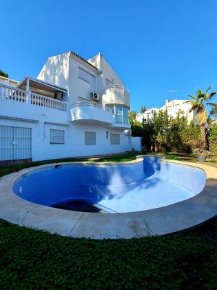 Foto 2 de Venta de chalet en Cerrado Calderón - El Morlaco de 5 habitaciones con terraza y piscina