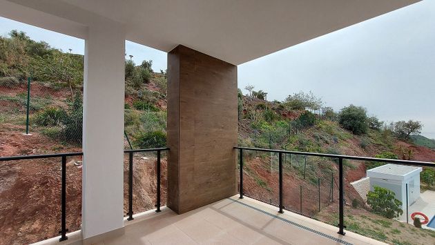 Foto 2 de Pis en lloguer a El Candado - El Palo de 2 habitacions amb terrassa i piscina