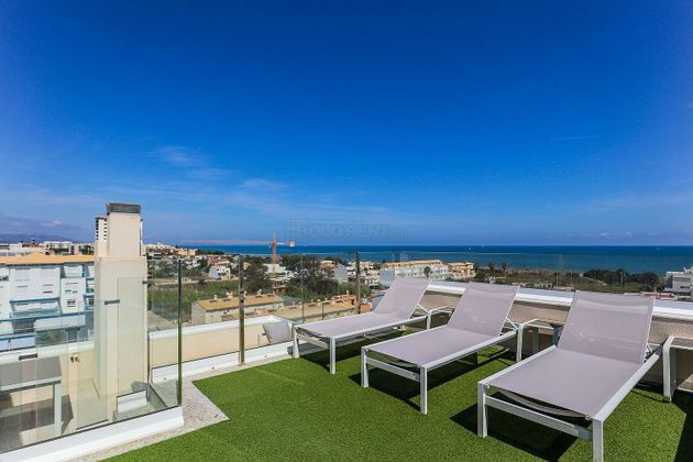 Foto 2 de Àtic en venda a Oliva Playa de 3 habitacions amb terrassa i piscina