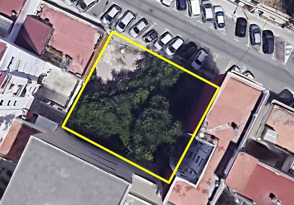 Foto 1 de Venta de terreno en calle Miguel Hernandez de 365 m²
