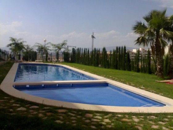 Foto 1 de Casa en venda a Altorreal de 4 habitacions amb terrassa i piscina