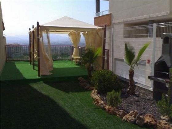 Foto 2 de Casa en venda a Altorreal de 4 habitacions amb terrassa i piscina
