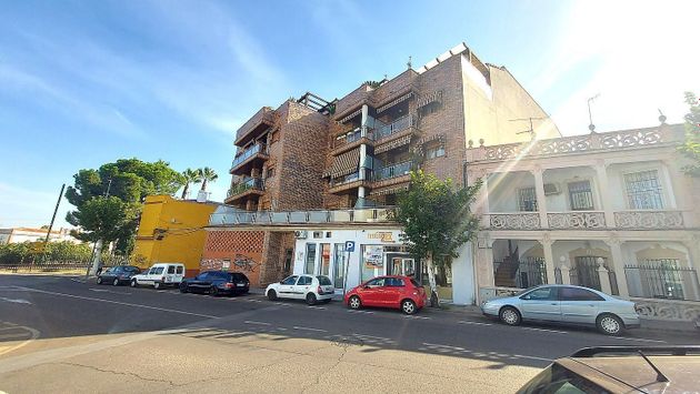 Foto 2 de Àtic en venda a calle Cabo Verde de 3 habitacions amb terrassa i garatge