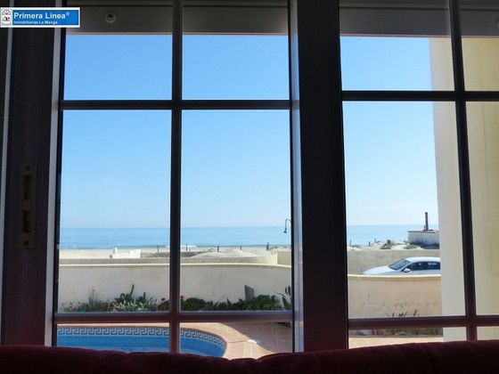 Foto 1 de Xalet en venda a Playa de las Gaviotas-El Pedrucho de 6 habitacions amb terrassa i piscina