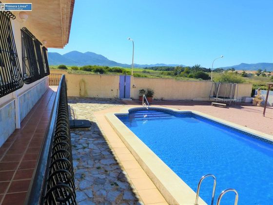 Foto 1 de Xalet en venda a Islas Menores - Mar de Cristal de 5 habitacions amb terrassa i piscina