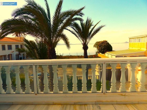 Foto 1 de Xalet en venda a Playa de las Gaviotas-El Pedrucho de 6 habitacions amb terrassa i jardí