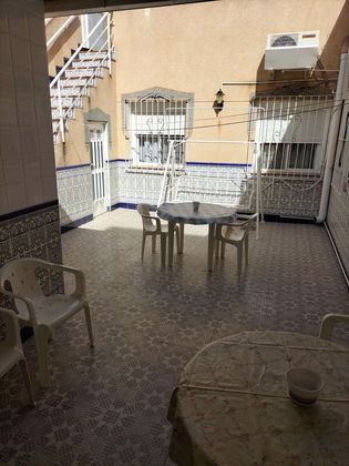 Foto 2 de Pis en lloguer a Barrio de la Concepción de 3 habitacions amb terrassa