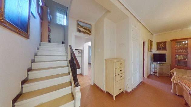 Foto 1 de Casa adossada en venda a avenida Maestranza de 4 habitacions amb terrassa i aire acondicionat