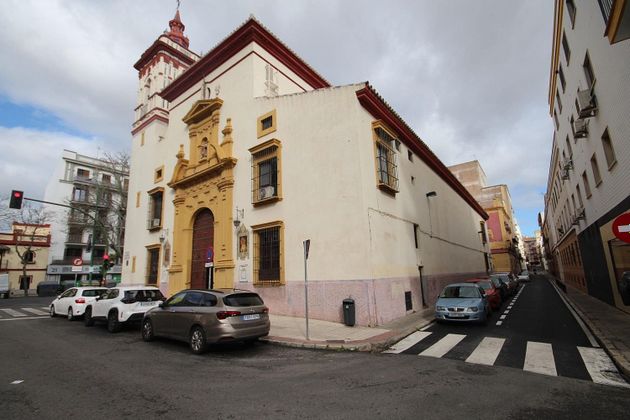 Foto 1 de Pis en venda a calle Virgen de Gracia y Esperanza de 3 habitacions amb aire acondicionat