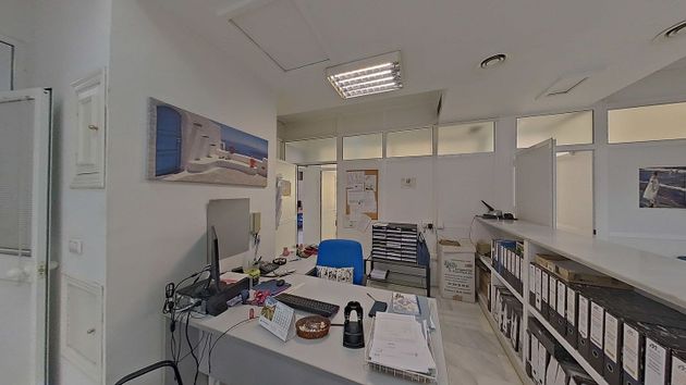 Foto 1 de Oficina en venta en calle Fernández de Ribera con aire acondicionado