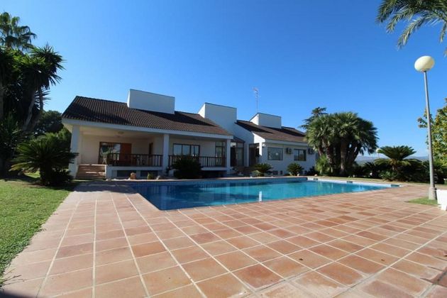 Foto 1 de Xalet en venda a Urbanizaciones de 4 habitacions amb terrassa i piscina