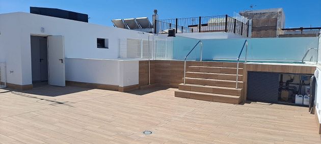 Foto 1 de Àtic en lloguer a Punta Umbría de 2 habitacions amb terrassa i piscina