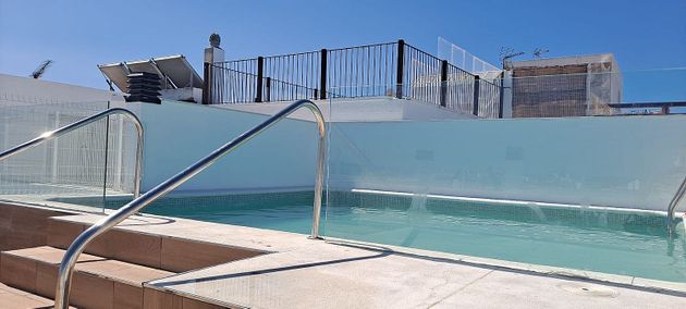 Foto 2 de Ático en alquiler en Punta Umbría de 2 habitaciones con terraza y piscina