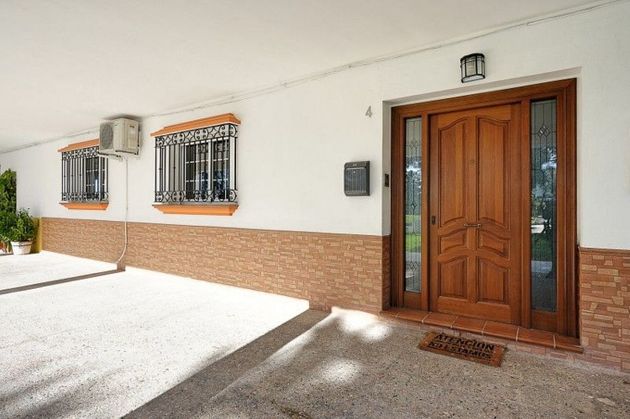 Foto 1 de Casa adossada en venda a plaza De Viriato de 4 habitacions amb terrassa i balcó