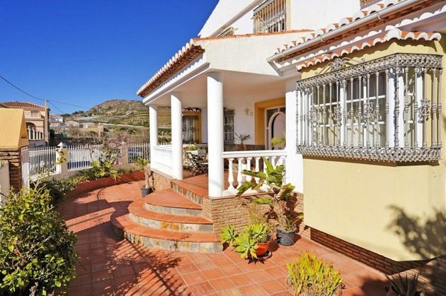Foto 2 de Casa en venda a Molvízar de 5 habitacions amb terrassa i piscina