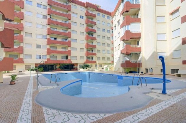 Foto 1 de Venta de piso en avenida De Los Geraneos de 3 habitaciones con terraza y piscina