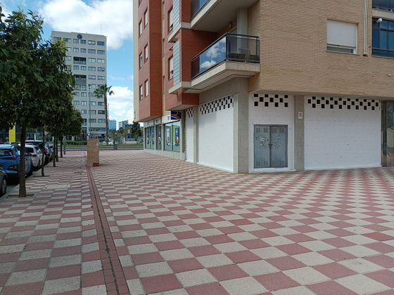 Foto 1 de Venta de local en avenida Patricio Valverde Espín de 65 m²