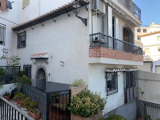 Foto 2 de Xalet en venda a Salobreña de 3 habitacions amb terrassa i aire acondicionat
