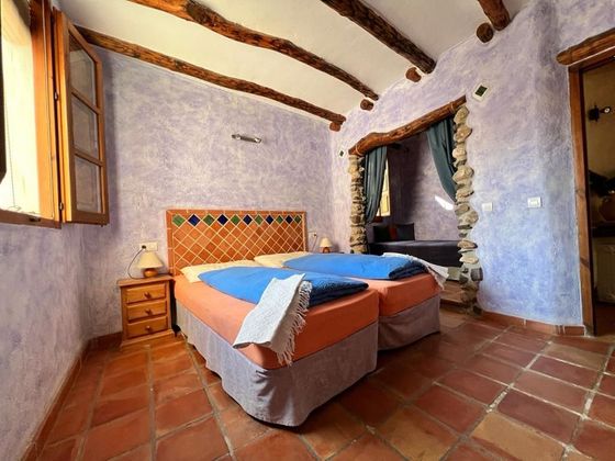 Foto 1 de Xalet en venda a Guajares (Los) de 3 habitacions amb terrassa i piscina
