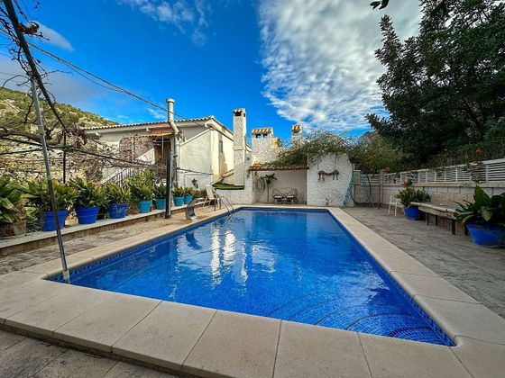 Foto 1 de Casa rural en venda a Vélez de Benaudalla de 5 habitacions amb terrassa i piscina