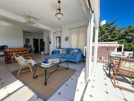 Foto 2 de Casa en lloguer a Salobreña de 3 habitacions amb terrassa i piscina